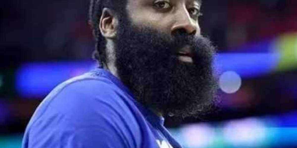 NBA stars back Harden in his feud with 76ers management